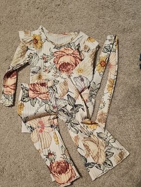 Girls Floral Ruffle Shoulder Pajama Set - Ivory with Pink & Yellow Flowers